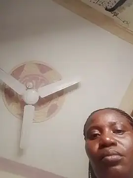 SWEETRENNE  online show from October 16, 6:10 pm