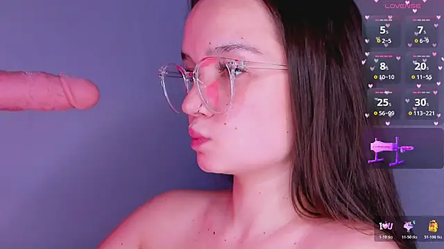 bitchpeace  online show from February 8, 8:34 pm