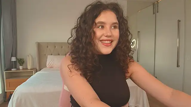 Ariella Sol online show from March 4, 8:37 pm