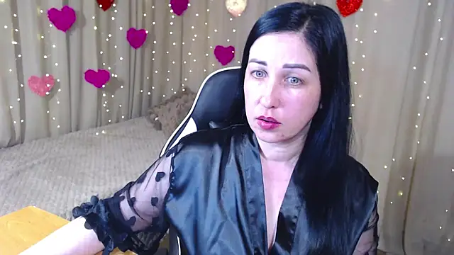 JillStevens online show from April 27, 8:28 pm