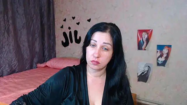 JillStevens online show from November 28, 3:31 am