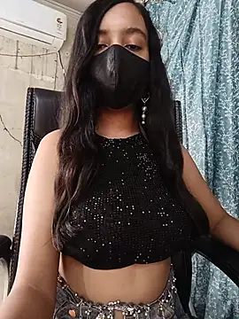 Parinaaz18 online show from July 25, 2:40 am