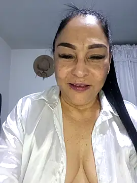 Gina Myers online show from December 5, 2:55 am