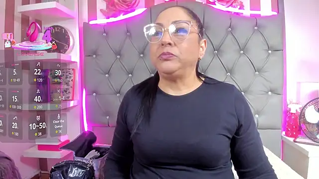 Gina Myers online show from November 8, 12:43 pm