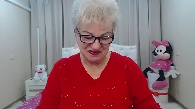 KayleSmoll online show from February 17, 7:57 pm