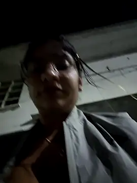 Sofythom1 online show from May 3, 4:49 am