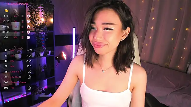 sensualily online show from November 27, 3:48 pm