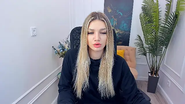 SelenaeMoore online show from January 9, 3:44 am