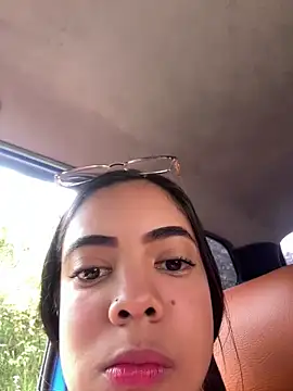 NAUGHTY LITTLE 18 online show from February 21, 4:08 pm