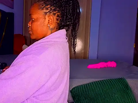 Cherriikenzie online show from July 25, 11:28 am