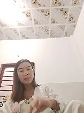 Sexy-ladyboobs20 online show from May 31, 5:02 am
