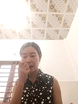 Sexy-ladyboobs20 online show from December 2, 6:59 am