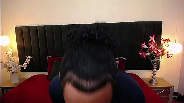 soft attraction online show from November 15, 7:59 pm