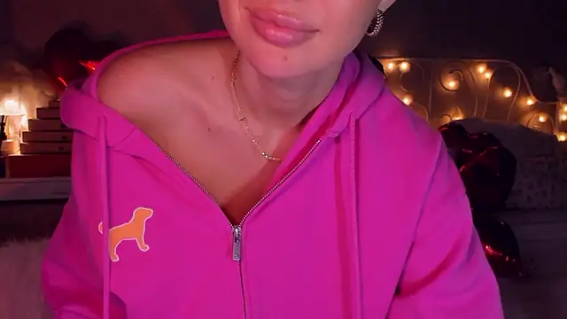 aestetick online show from February 11, 1:45 pm