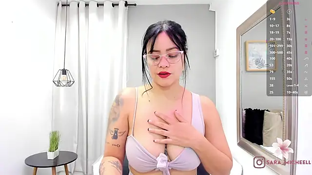 StefyGil  online show from July 1, 12:15 pm