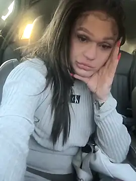 ImCarolinaCutiexxx online show from October 24, 10:39 pm