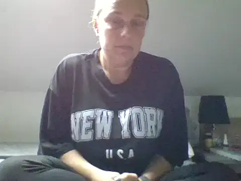 scrummymummy2 online show from October 7, 9:25 am