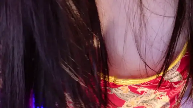dakotaa   online show from April 27, 7:11 pm