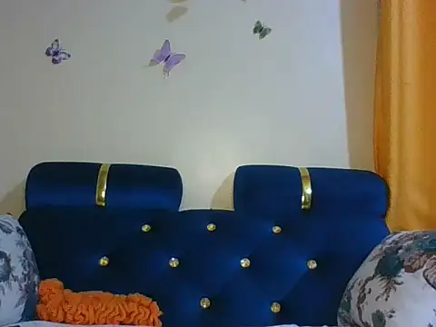 Snapshot of Bigass_mee_ chatting on October 17, 7:50 pm Bigass mee  online show from October 17, 7:50 pm