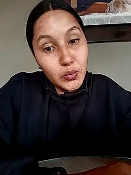 SamaraJay1 online show from April 25, 1:41 pm