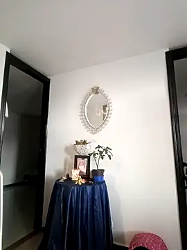 coral smitth online show from September 17, 5:55 pm