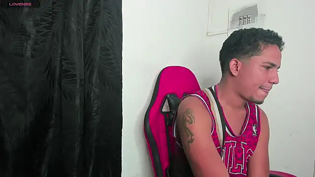 Secret Hot Paradises 69 online show from August 3, 5:44 am