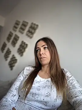 RaquelleDevon online show from November 24, 9:55 am