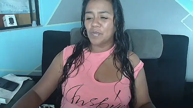 saggil23 online show from June 18, 7:30 pm