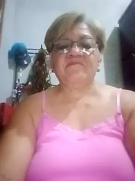 Snapshot of Madrastrahot69 chatting on September 12, 9:33 pm Madrastrahot69 online show from September 12, 9:33 pm