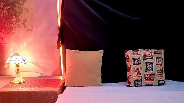 sexybaby22111 online show from November 16, 8:20 pm