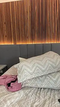 EmiilyAdams  online show from June 17, 9:49 pm
