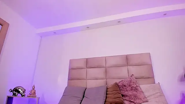 AngelyRosse1 online show from November 29, 4:49 am