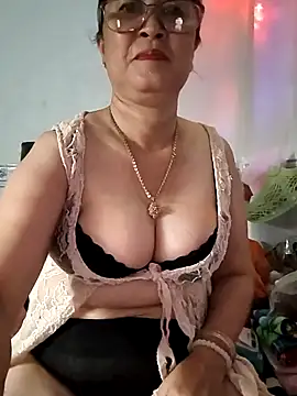 phnz online show from June 13, 4:26 pm