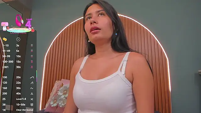 NayeCloud online show from December 16, 3:45 am