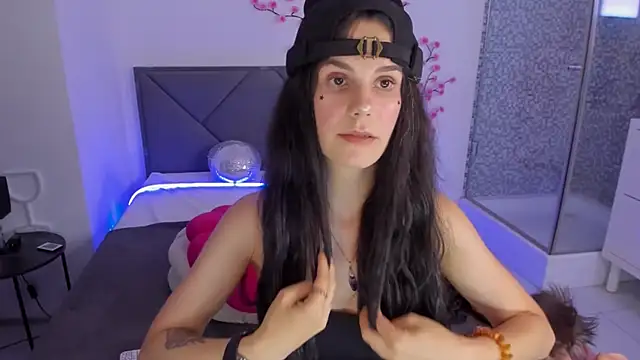 CassieEvans online show from July 14, 5:34 am