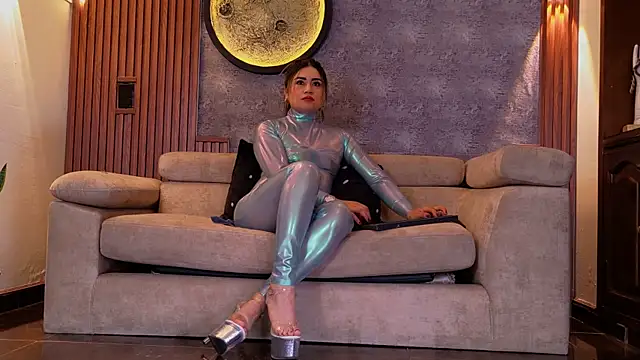 sharith gh online show from June 5, 7:31 pm