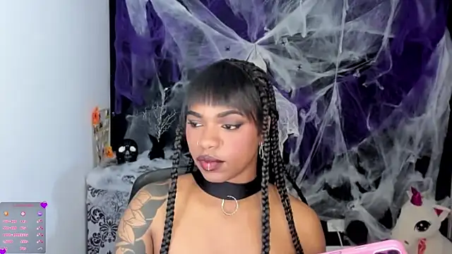 Marce 22 online show from October 31, 4:47 am