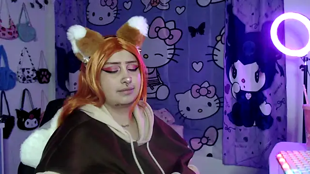 lussyevans24 online show from October 3, 6:18 am