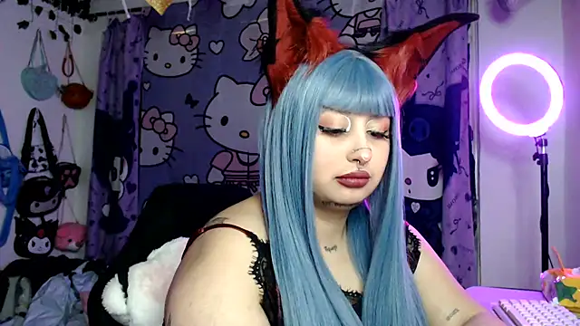lussyevans24 online show from July 29, 5:29 am