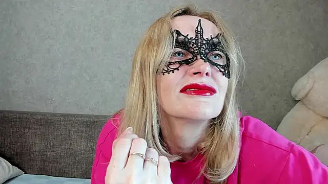angelica marquise online show from July 17, 6:00 pm