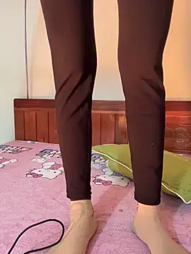 PussyWet  online show from November 4, 5:01 am