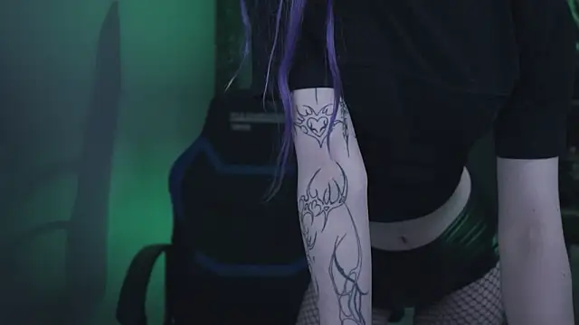 LexiWenford online show from March 5, 3:13 am