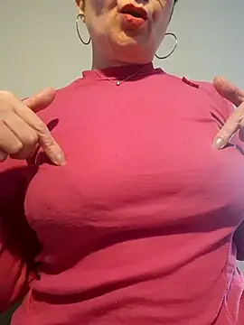 Viola8p online show from March 4, 1:07 pm