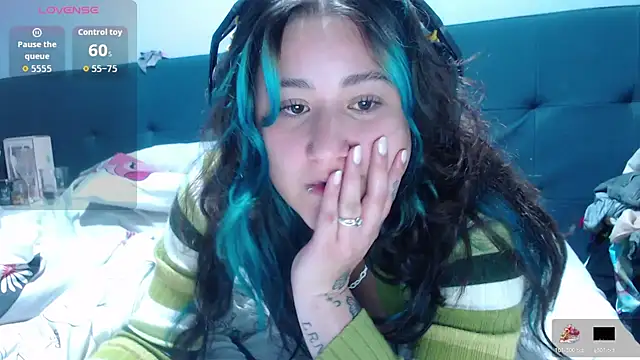 luna palmerau online show from July 12, 3:18 am
