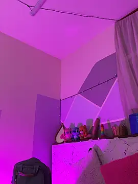 Lina10 online show from January 18, 7:10 pm