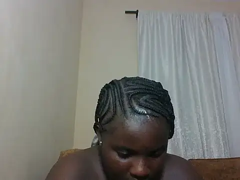 hotebbbyy online show from June 21, 6:34 pm
