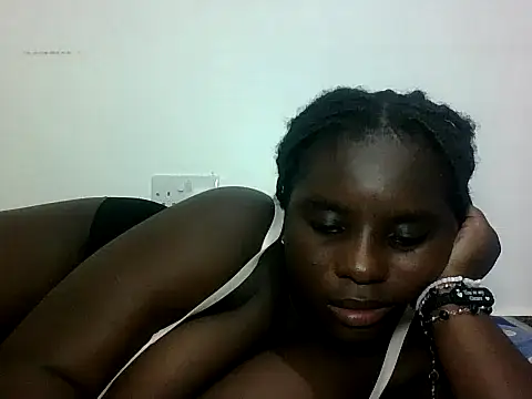 hotebbbyy online show from October 5, 7:19 pm