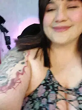 ItsNaiixa online show from December 18, 8:57 pm