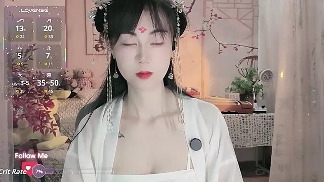 Lisa-s online show from October 4, 12:05 am