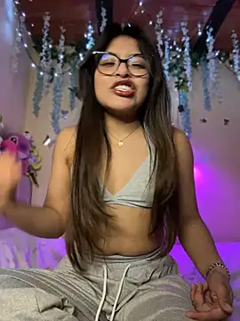 Lily candy X online show from June 10, 4:55 am